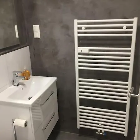 Modern Eingerichtetes Naehe Hauptbahnhof Daire Braunschweig